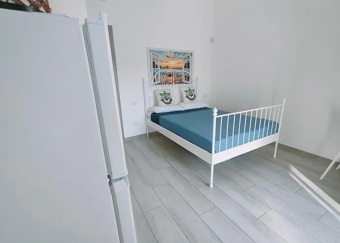בית הארחה Salento Sul Mare מרינה די ליצאנו